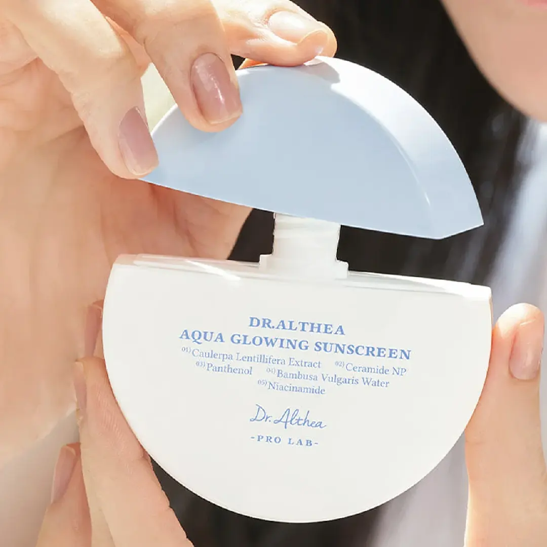 ضد آفتاب آکوا گلوینگ دکتر آلتیا Dr. Althea Aqua Glowing Sunscreen حجم 45 میل
